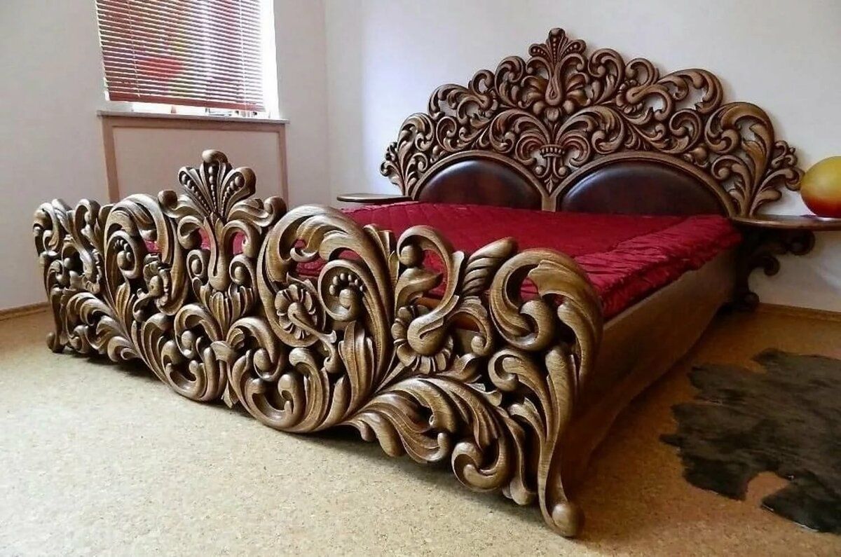 Резная кровать Лаура